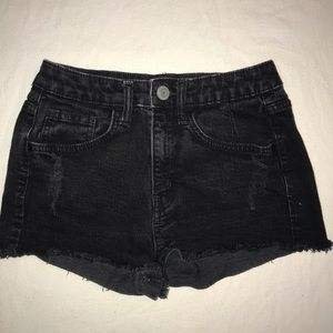 🎄3/$20🎄Mossimo high rise black Jean shorts